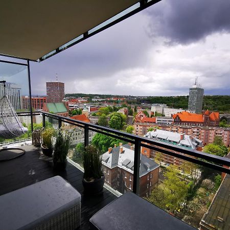 Walowa Tower Apartments Гданськ Екстер'єр фото