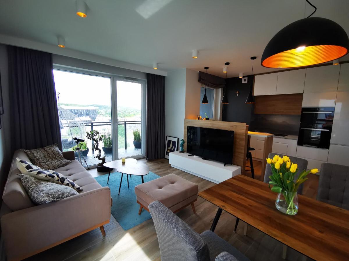 Walowa Tower Apartments Гданськ Екстер'єр фото