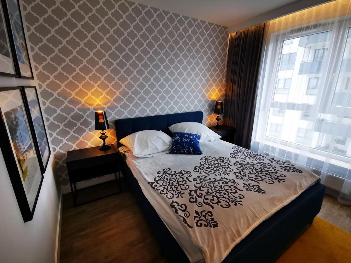 Walowa Tower Apartments Гданськ Екстер'єр фото